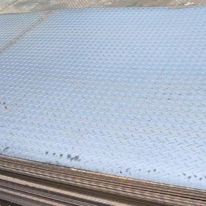 Tôle d'<span class=keywords><strong>acier</strong></span> au carbone laminée à chaud, tôle à motif chevronné, certifiée JIS KS, services de soudage et de découpe, utilisation en construction - Product Image 2