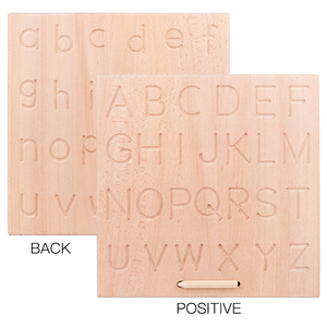 Juguete educativo de madera para niños, Material de enseñanza Montessori, aprendizaje de <span class=keywords><strong>idiomas</strong></span>, tablero de trazado de madera con alfabeto de doble cara - Product Image 3