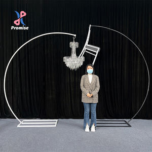 Factory Wholesale <b>Light</b> Wedding Lamp Led Road Lead ROMANTIC Style Iron Tall Lamp <b>Post</b> for Party Decor - Product Image 1