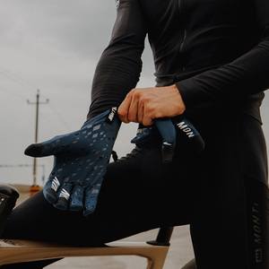 Groothandel Winter Thermische Fiets Handschoenen Op Maat Gemaakt Fiets Handschoenen Koud Weer Anti-Slip MTB Handschoenen Volledige Vinger Heren - Product Image 3