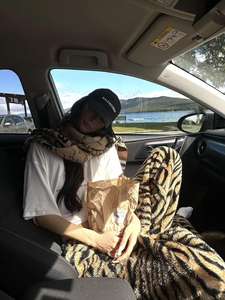 Pantalons larges à jambes larges en molleton à imprimé léopard contrasté, mode décontractée pour femmes, nouvelle collection automne-hiver, vente en gros - Product Image 6