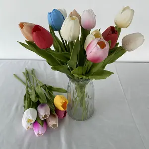 Schlussverkauf günstiger einzelstiel echter Touch Pu weicher Kleber Tulipan künstliche Tulipinenblume weiß rosa gefälschte Tulipinen für Heimdekoration
