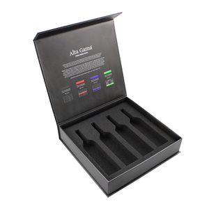 Nueva Caja de Regalo para Cosméticos con Inserto de Espuma y Papel Personalizado - Product Image 1