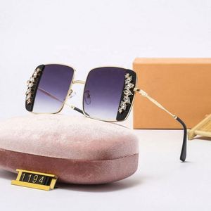 1194 Popular marca señoras lujo nuevas mujeres modernas diseñador gafas de sol de gran tamaño gradiente gafas de sol internas de alta calidad - Product Image 4
