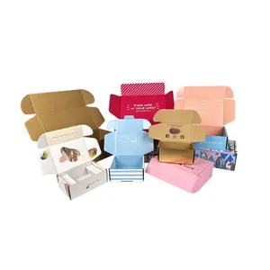 Prix de gros boîte d'emballage de vêtement personnalisée pour robe boîte cadeau de livraison boîtes postales en carton ondulé emballage de lingerie