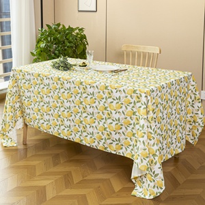 Nappe en polyester lavable de qualité supérieure, résistante, avec impression personnalisée, pour la restauration B2B et les événements en plein air - Product Image 1