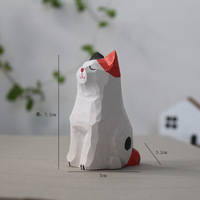 Handgeschnitzte Katzenfigur aus Lindenholz mit handbemalter Oberfläche, niedliche Cartoon-Holzkatzenstatue für Heimdekoration, handgefertigt aus Holz.