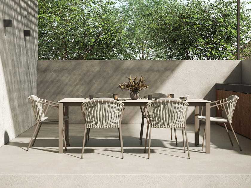 1 table avec 6 chaises