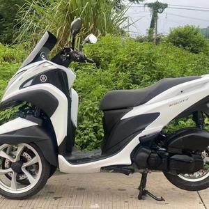 Scooter à trois roues inversé Yamaha AD 222 d'occasion importé, 150 cm3, grand scooter, <span class=keywords><strong>Euro</strong></span> 4, injection de carburant, style <span class=keywords><strong>BMW</strong></span>, moto cruiser - Product Image 3