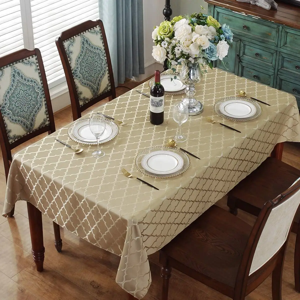 Skymoving New Jacquard Design Table Cloth Gold Kitchen Tablecloth for Decoration Tables 140gsm Polyester Waterproof Tablecloth