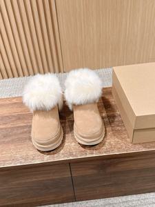 Botas de nieve personalizadas para mujer con suela gruesa, que proporcionan un efecto cálido, adecuadas para uso en interiores y exteriores. - Product Image 3