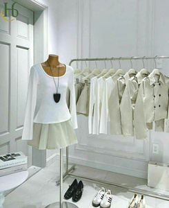 Conjunto de Falda Plisada y Chaqueta Corta, Cuello Camisero, Mezcla de Algodón y Poliéster, Prenda Tejida, Fábrica de Ropa OEM - Product Image 6