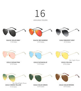 <span class=keywords><strong>Occhiali</strong></span> da sole classici retrò <span class=keywords><strong>vintage</strong></span> all'ingrosso <span class=keywords><strong>occhiali</strong></span> da sole da donna polarizzati per l'aviazione di moda in metallo dorato 2023 - Product Image 5