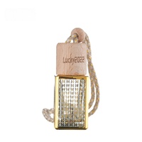 Diffuseur de parfum rectangulaire en verre texturé pour voiture, flacon suspendu avec bouchon à vis en bois, logo personnalisé, vente en gros