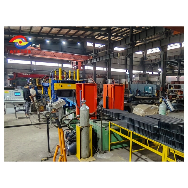 1.6m CNC Automatic Corrugated Sheet Forming Machine and Welding Machine/Corrugated Sheet Spot Welder
