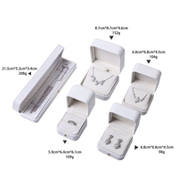 Petite boîte à bijoux de voyage, étui portable, mini boîte de rangement pour bagues, boucles d'oreilles, colliers, bracelets, design compact, boîte d'emballage pour bijoux