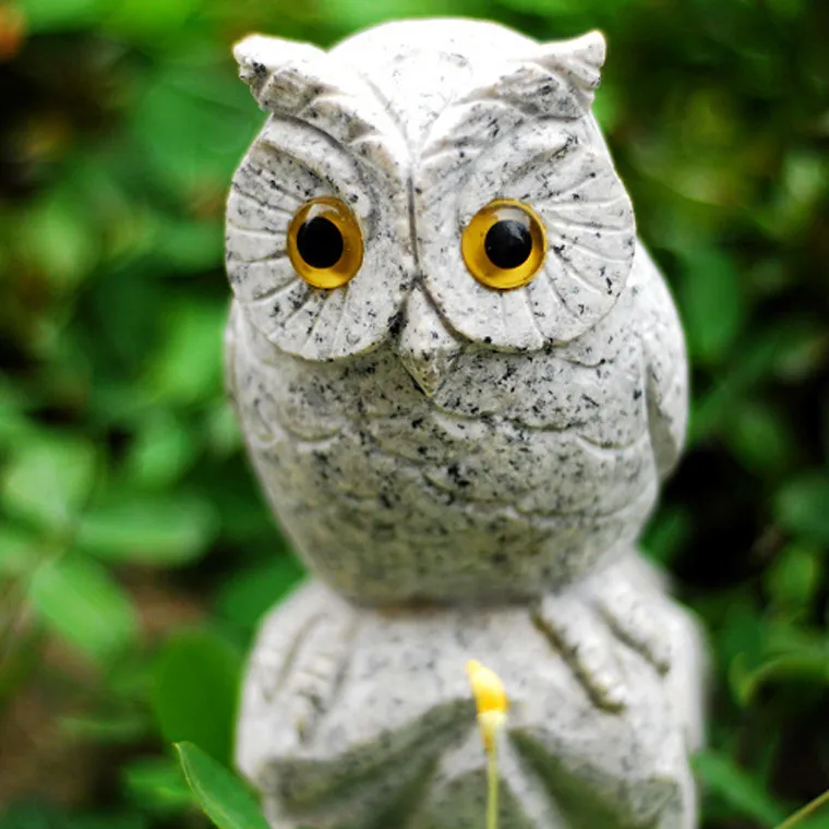Carved Indoor Home Decor Indoor Natural Granite Small Decor Items Standing Stone White Owl Figurine for Gift and Office Decor