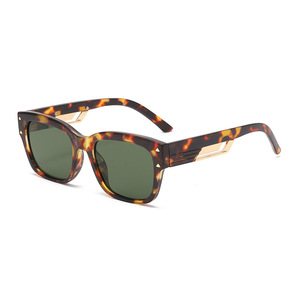 Occhiali da <span class=keywords><strong>Sole</strong></span> Unisex Stile Street Square con Montatura Completa, Protezione UV400, Leggeri e Anti-Radiazioni - Product Image 6