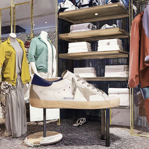 <span class=keywords><strong>Scarpe</strong></span> Retrò Effetto Usato da Donna con Stella a Cinque Punte, Sneakers Basse <span class=keywords><strong>Sportive</strong></span> con Tomaia in <span class=keywords><strong>Pelle</strong></span> Bovina e Soletta Rialzante da Uomo - Product Image 2