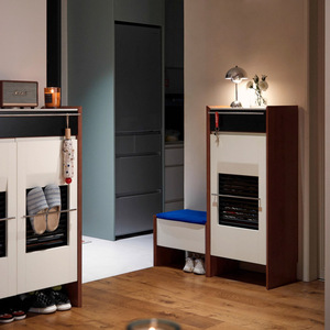 Mueble Zapatero de Madera Maciza y Ratán Estilo Nórdico, Diseño Moderno Minimalista, Gran Capacidad de Almacenamiento, para Entrada, Sala de Estar o Recibidor - Product Image 3