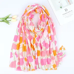 Hot selling sunscreen sunshade cotton linen scarf contrast color shawl woman new style versatile green tie dye printed scarf