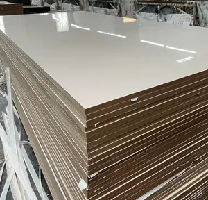 Leverancier Van 18Mm Hoogglans Uv Mdf/ Hdf Fiber Board Naar Pakistan