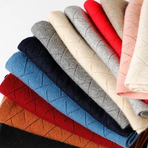 Bufanda de cachemira de punto suave para mujer, bufanda ligera y transpirable para otoño e invierno, uso diario y al aire libre - Product Image 1