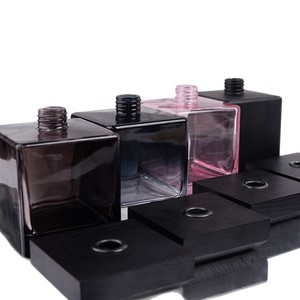 Bouteille d'aromathérapie carrée personnalisée, sans flamme, parfumée, décoration d'intérieur, durée de 60 à 90 jours - Product Image 4