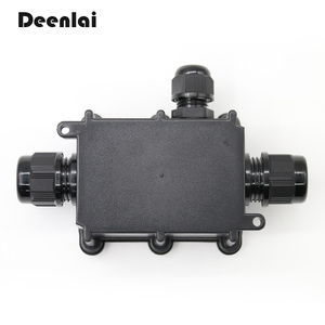 Deenlai FSH713 boîtier <span class=keywords><strong>de</strong></span> câblage <span class=keywords><strong>étanche</strong></span> <span class=keywords><strong>IP68</strong></span> boîte à bornes <span class=keywords><strong>en</strong></span> gros pour panneau solaire - Product Image 4
