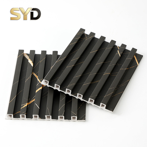 Panneau mural en <span class=keywords><strong>PVC</strong></span> massif 159x17 2900mm, motif grain de marbre éclair en érable, revêtement en grille WPC - Product Image 4
