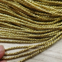 Trois brins de cordon de macramé de corde de vêtements décoratifs frottés à l'or pour un usage domestique fil de suspension à noyau d'or
