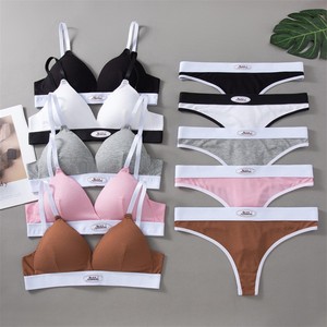 Nuovo reggiseno sportivo con Logo reggiseno senza cinturino traspirante ricamato e <span class=keywords><strong>mutandine</strong></span> perizoma stile sportivo per adulti piccolo <span class=keywords><strong>Push</strong></span>-<span class=keywords><strong>Up</strong></span> Top - Product Image 1