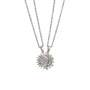 Collares Colgantes Magnéticos de Acero Inoxidable con Baño de Oro de 18K y Cristales de Diamantes de Imitación, Cadena de Eslabones con Diseño de Luna, Joyería al por Mayor para <span class=keywords><strong>Parejas</strong></span> - Product Image 6