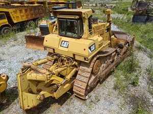 Bulldozer Usado D9R con Capacidad de Aplicación de Aserrín de 10m y Alta Eficiencia Operativa para Maquinaria de Construcción - Product Image 6