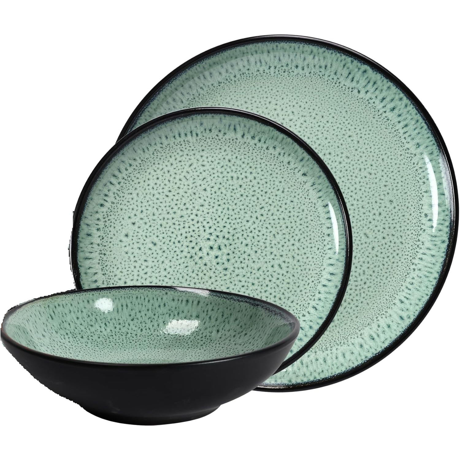 Les assiettes de cuisine ont placé la vaisselle de dîner