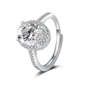 Bague de fiançailles en argent sterling S925 avec diamant à haute teneur en carbone, simulation de diamant moissanite, diamant surdimensionné de 4 carats - Product Image 6