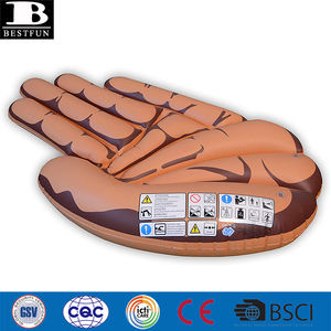 Chaise longue de <span class=keywords><strong>piscine</strong></span> gonflable en forme de main en vinyle personnalisée en usine île flottante en plastique Durable pour la natation - Product Image 3