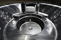 Baignoire Spa de Luxe Extérieure Ovale à Hydromassage, Jacuzzi Profond, Nouvelle Collection, Vente Flash