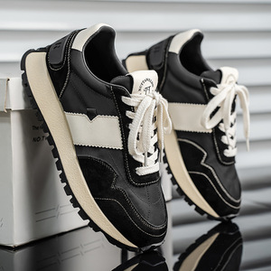 Baskets à lacets pour hommes de qualité célèbre hauteur augmentant à la mode Sports d'hiver chaussures de marche Massage nouveaux hommes chaussure - Product Image 5
