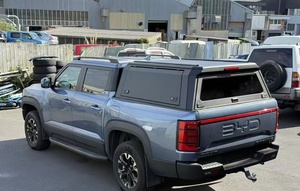 Couverture de benne de camion pliable, imperméable, en alliage d'aluminium, pour Dodge Ram <span class=keywords><strong>1500</strong></span>/2500, <span class=keywords><strong>Chevrolet</strong></span> Colorado, GMC Canyon, <span class=keywords><strong>Silverado</strong></span> - Product Image 3