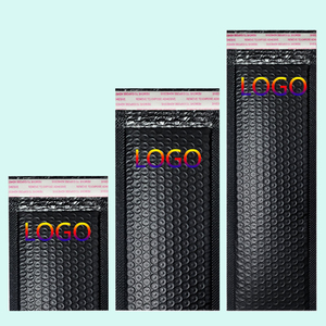 Enveloppes à bulles extra longues en polyéthylène, auto-adhésives et rembourrées, pour l'expédition d'articles étroits – Vente en gros - Product Image 1