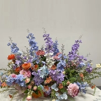 Kunstmatige multicolor handgemaakte bloemstukken voor bruiloft, feest of tafeldecoratie