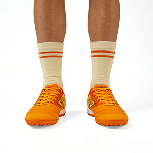 SAIFEINU 2026 <span class=keywords><strong>Scarpe</strong></span> da Calcio Uomo Primavera Estate, in Microfibra Arancione, Suola Antiscivolo RB, <span class=keywords><strong>Scarpe</strong></span> da Allenamento TF per Terreni Sintetici, Vendita all'Ingrosso - Product Image 3