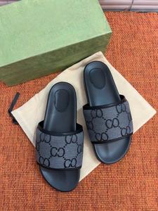 รองเท้ากีฬาสไตล์ใหม่สุดหรูสำหรับผู้หญิง พื้นหนา เหมาะสำหรับใช้งานกลางแจ้ง ระบายอากาศได้ดี และสวมใส่สบายสำหรับการวิ่ง - Product Image 3