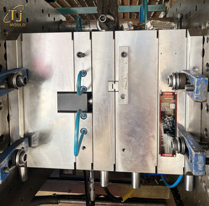 Sản xuất đúc phụ tùng kim loại Maker vòi phun tiêm khuôn - Product Image 5