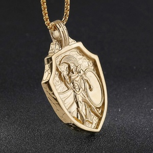 Collar de Hombre con Colgante de Acero Inoxidable Fundido con Cruz de Ángel Sagrado Guerrero Punk Hip Hop de Moda al por Mayor - Product Image 2