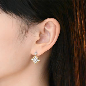 Boucles d'oreilles en or blanc et jaune 18 carats, diamants naturels, style vintage, classique, très vendues, pour femmes - Product Image 4