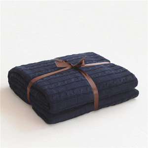 Soutien échantillon gratuit chercher couverture de pique-nique imperméable bernat couverture gros fil gros fil épais pour couverture contactez-nous pls - Product Image 4
