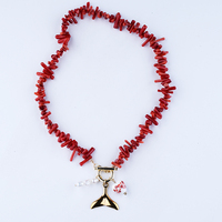 Collier de mode pour femme de style classique, perles de pierres précieuses avec perles de semi-corail rouge, pendentif sirène en acier inoxydable
