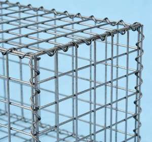 Tablero de Cerca de WPC Galvanizado de Alta Resistencia, Cerca de Hierro Ecológica, Impermeable y de Alta Resistencia para Uso en Exteriores de Villas - Product Image 4